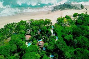 Banana Beach Front Bungalows santa teresa